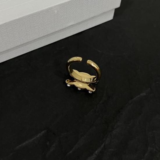 CELINE Celine Rare! 2024SS ring limited to stores that carry it CELINE Celine Rare! 2024SS ring limited to stores that carry it