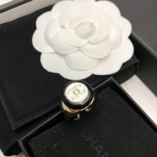 2024SS ring CHANEL which is very popular among young people overseas 2024SS ring CHANEL which is very popular among young people overseas
