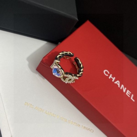 2024SS CHANEL Chanel Ring Featured Tops This Spring/Summer 2024SS CHANEL Chanel Ring Featured Tops This Spring/Summer