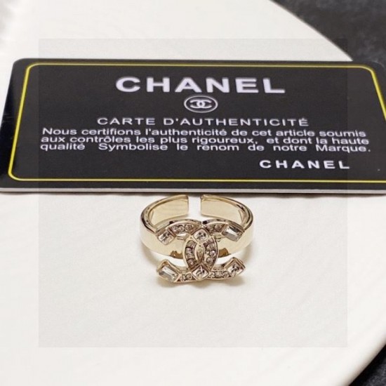 2024SS CHANEL Chanel Ring Ahead of this year's trends 2024SS CHANEL Chanel Ring Ahead of this year's trends