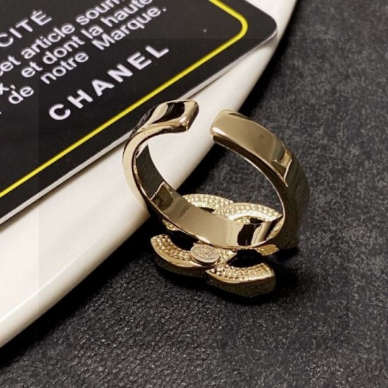 2024SS CHANEL Chanel Ring Ahead of this year's trends 2024SS CHANEL Chanel Ring Ahead of this year's trends