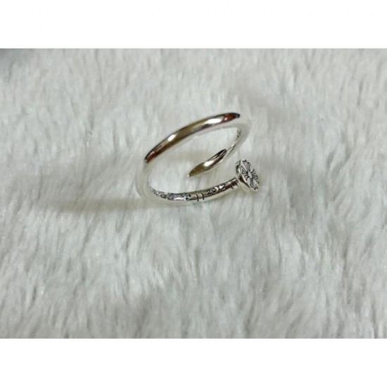 2024SS CHROME HEARTS Fall in love with the new Chrome Hearts ring at first sight 2024SS CHROME HEARTS Fall in love with the new Chrome Hearts ring at first sight