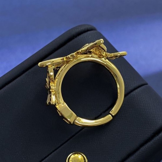 Summer new item 2024SS ring DIOR that can create a new look Summer new item 2024SS ring DIOR that can create a new look
