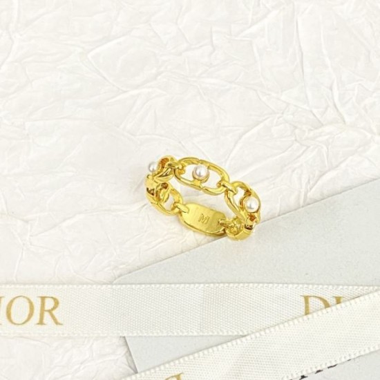 DIOR 2024SS ring with high fashion sensitivity DIOR 2024SS ring with high fashion sensitivity