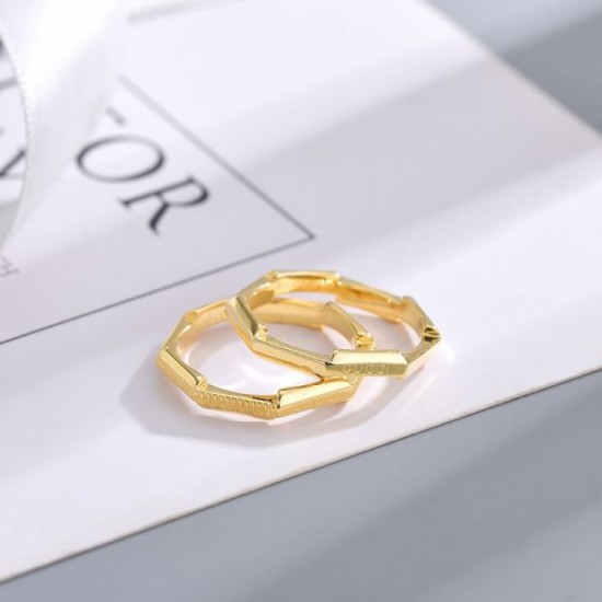 GUCCI Gucci New spring/summer 2024SS ring at a great local price GUCCI Gucci New spring/summer 2024SS ring at a great local price