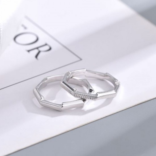 GUCCI Gucci New spring/summer 2024SS ring at a great local price GUCCI Gucci New spring/summer 2024SS ring at a great local price