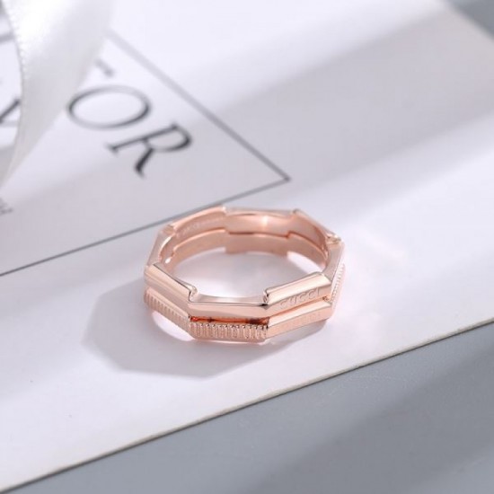GUCCI Gucci New spring/summer 2024SS ring at a great local price GUCCI Gucci New spring/summer 2024SS ring at a great local price