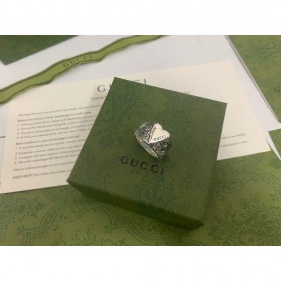 GUCCI Gucci rare! 2024SS ring limited to stores that carry it GUCCI Gucci rare! 2024SS ring limited to stores that carry it