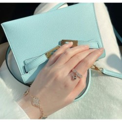 Style that you can use for a long time this summer 2024SS ring HERMES