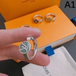 Overwhelming luxury 2024SS ring LOUIS VUITTON Louis Vuitton