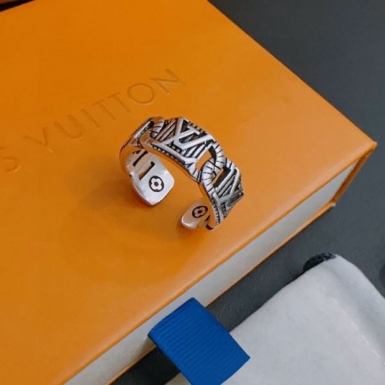 2024SS LOUIS VUITTON Louis Vuitton ring in popular colors now in stock! 2024SS LOUIS VUITTON Louis Vuitton ring in popular colors now in stock!