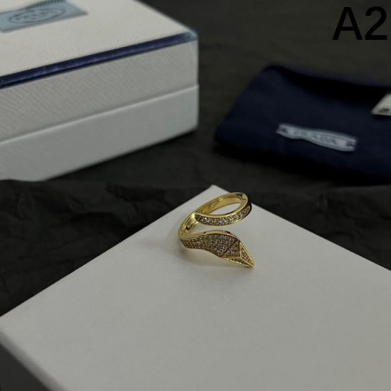 This season's style is to incorporate it into your wear 2024SS ring PRADA This season's style is to incorporate it into your wear 2024SS ring PRADA