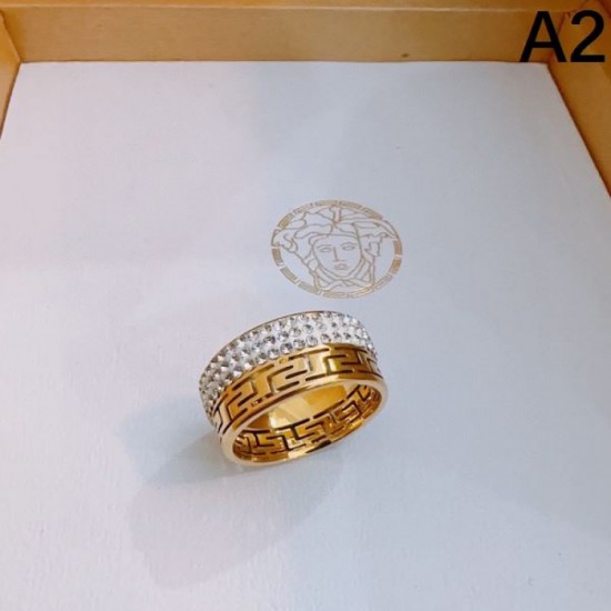 2024SS VERSACE Ring A popular item in summer 2024SS VERSACE Ring A popular item in summer