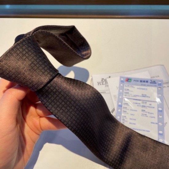 2024SS This season's hottest trend HERMES Necktie 2024SS This season's hottest trend HERMES Necktie