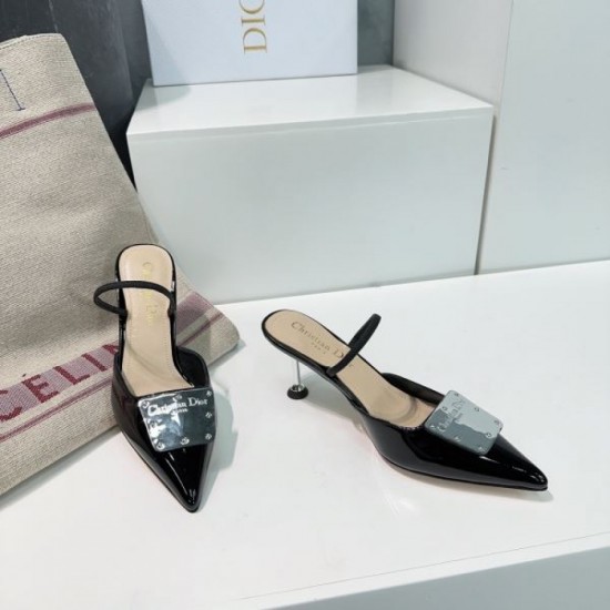 2024SS DIOR Women's Slippers Perfect for Adult Women 2024SS DIOR Women's Slippers Perfect for Adult Women