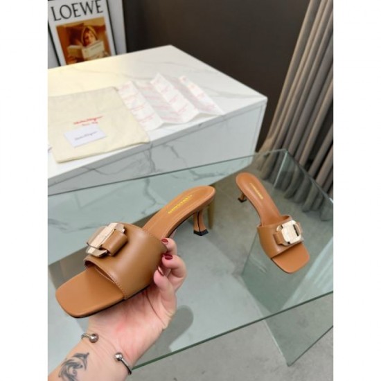 2024SS Popular this season FERRAGAMO Salvatore Ferragamo ladies slippers 2024SS Popular this season FERRAGAMO Salvatore Ferragamo ladies slippers