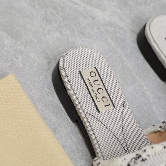 2024SS Very summery item GUCCI Gucci ladies slippers 2024SS Very summery item GUCCI Gucci ladies slippers