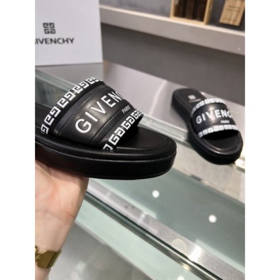 2024SS Item with high expectations GIVENCHY Women's slippers 2024SS Item with high expectations GIVENCHY Women's slippers