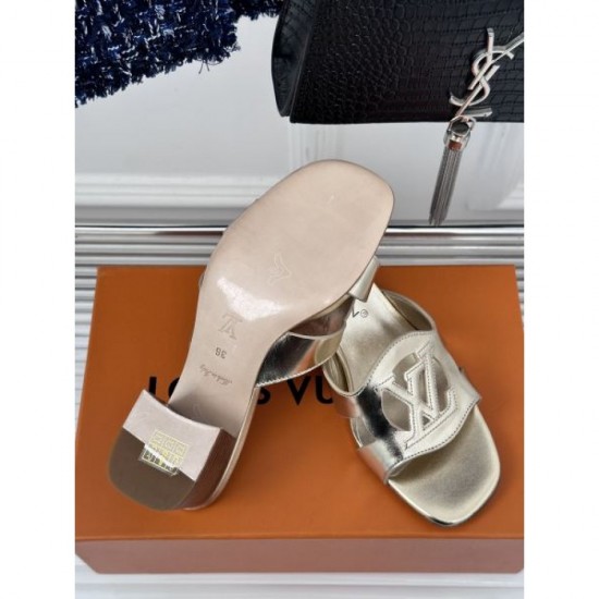 2024SS release in extreme condition! LOUIS VUITTON women's slippers 2024SS release in extreme condition! LOUIS VUITTON women's slippers