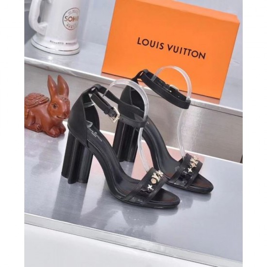 2024SS Spring/Summer New Release LOUIS VUITTON Women's Sandals 2024SS Spring/Summer New Release LOUIS VUITTON Women's Sandals