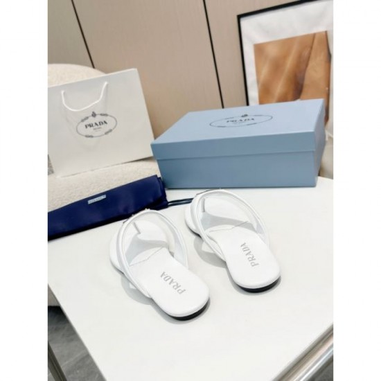 2024SS Keyword to look stylish PRADA Women's slippers 2024SS Keyword to look stylish PRADA Women's slippers