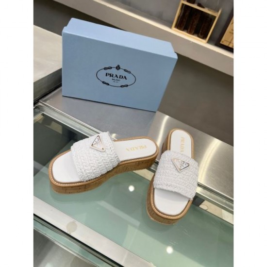 2024SS Complete style with a relaxed feel PRADA Women's slippers 2024SS Complete style with a relaxed feel PRADA Women's slippers