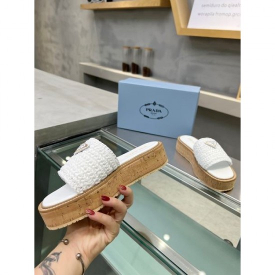 2024SS Complete style with a relaxed feel PRADA Women's slippers 2024SS Complete style with a relaxed feel PRADA Women's slippers