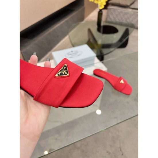 2024SS PRADA women's slippers that are very popular among young people overseas 2024SS PRADA women's slippers that are very popular among young people overseas