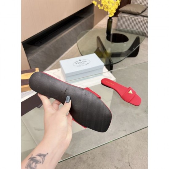 2024SS PRADA women's slippers that are very popular among young people overseas 2024SS PRADA women's slippers that are very popular among young people overseas