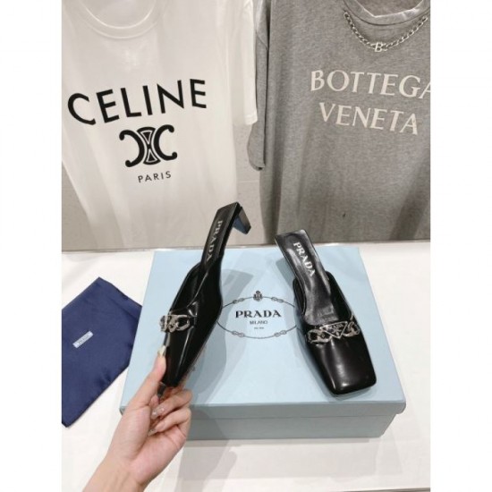 2024SS New summer products that transcend borders and eras PRADA Women's Slippers 2024SS New summer products that transcend borders and eras PRADA Women's Slippers