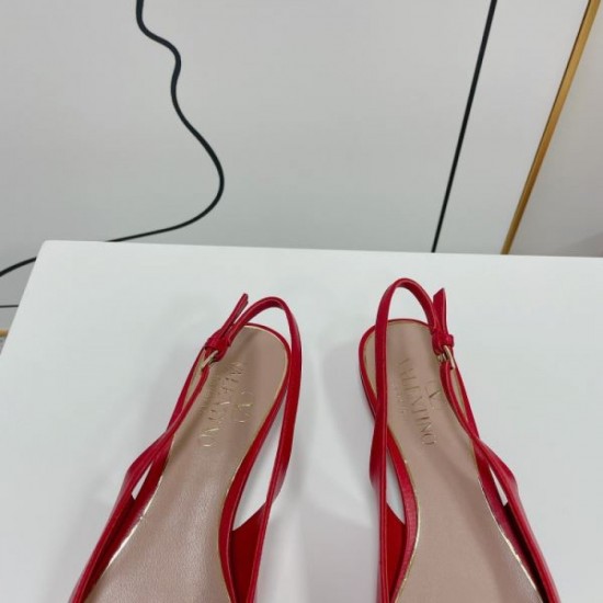 2024SS Outstanding Freshness VALENTINO Women's Sandals 2024SS Outstanding Freshness VALENTINO Women's Sandals