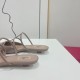 2024SS Outstanding Breathability VALENTINO Women's Slippers 2024SS Outstanding Breathability VALENTINO Women's Slippers