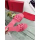 2024SS Colors are also trendy VALENTINO Women's slippers 2024SS Colors are also trendy VALENTINO Women's slippers