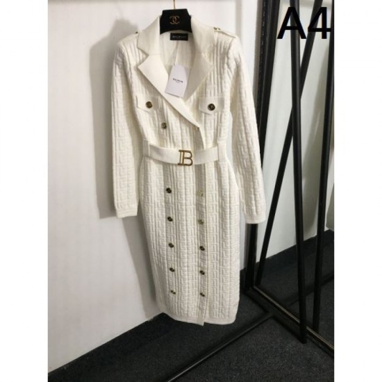 BALMAIN Balmain One Piece 2024FW Goes well and is definitely recommended BALMAIN Balmain One Piece 2024FW Goes well and is definitely recommended