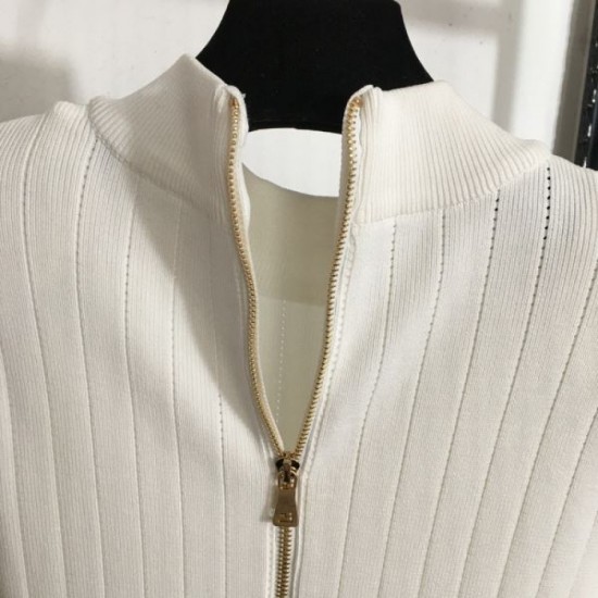 BALMAIN Balmain One Piece 2024FW New this season! Adults are also welcome! BALMAIN Balmain One Piece 2024FW New this season! Adults are also welcome!