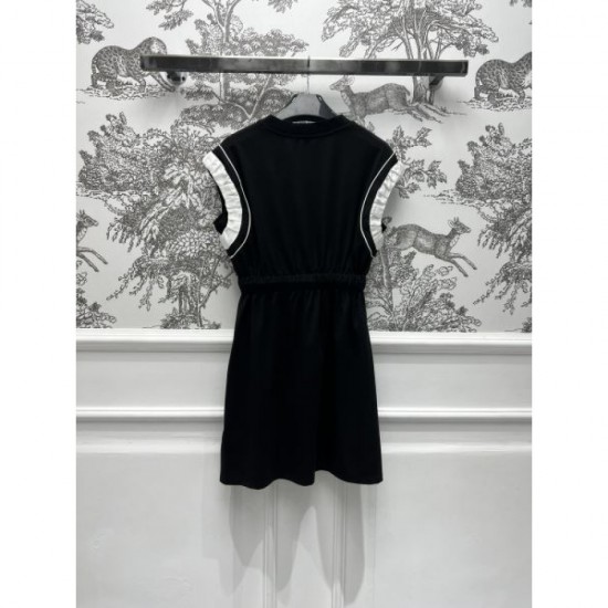2024SS Dress CELINE CELINE Latest advance fashionable logo included 2024SS Dress CELINE CELINE Latest advance fashionable logo included