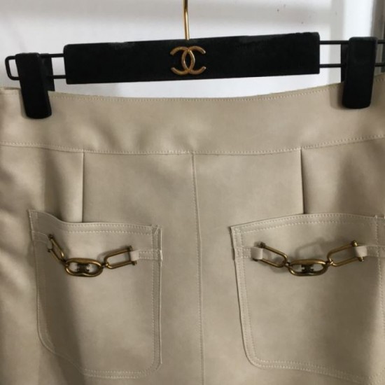 CELINE Celine tight skirt 2024FW goes well and is definitely recommended CELINE Celine tight skirt 2024FW goes well and is definitely recommended