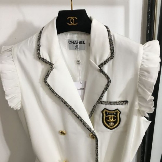 2024SS One Piece CHANEL New Spring/Summer Limited Edition Super Hard to Get 2024SS One Piece CHANEL New Spring/Summer Limited Edition Super Hard to Get