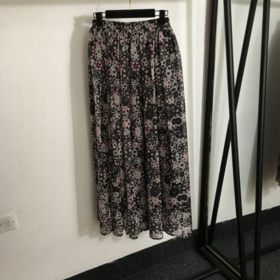 2024SS top and bottom set CHANEL looks stylish 2024SS top and bottom set CHANEL looks stylish