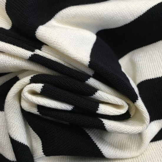 CHANEL Dress 2024FW This season's explosively popular standard item CHANEL Dress 2024FW This season's explosively popular standard item