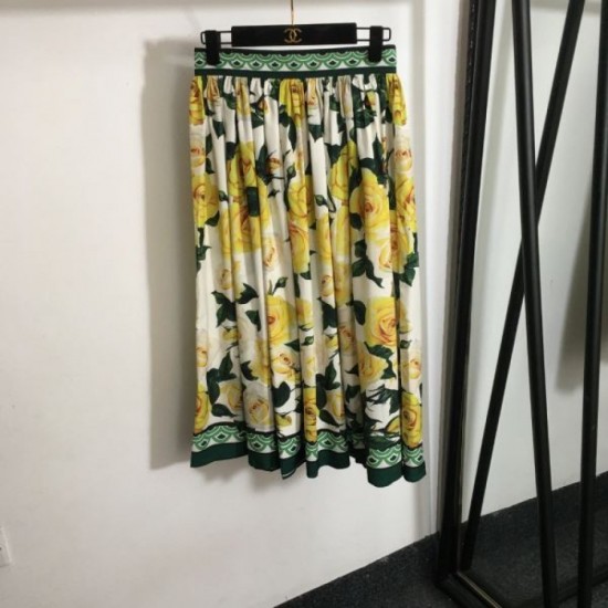 2024SS Top and Bottom Set DOLCE & GABBANA Dolce & Gabbana Frontline New Item 2024SS Top and Bottom Set DOLCE & GABBANA Dolce & Gabbana Frontline New Item