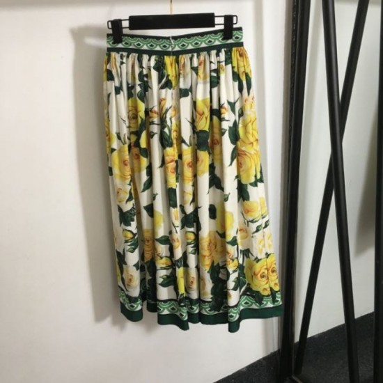 2024SS Top and Bottom Set DOLCE & GABBANA Dolce & Gabbana Frontline New Item 2024SS Top and Bottom Set DOLCE & GABBANA Dolce & Gabbana Frontline New Item