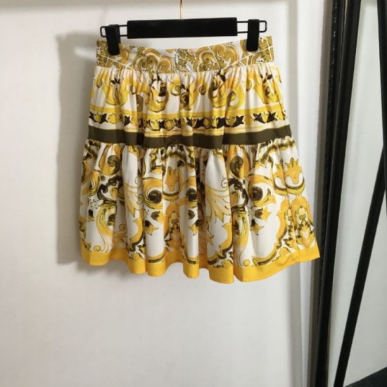 2024SS Top and Bottom Set DOLCE & GABBANA Dolce & Gabbana Extremely Popular 2024SS Top and Bottom Set DOLCE & GABBANA Dolce & Gabbana Extremely Popular