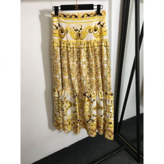 2024SS top and bottom set DOLCE & GABBANA Dolce & Gabbana welcome this season 2024SS top and bottom set DOLCE & GABBANA Dolce & Gabbana welcome this season