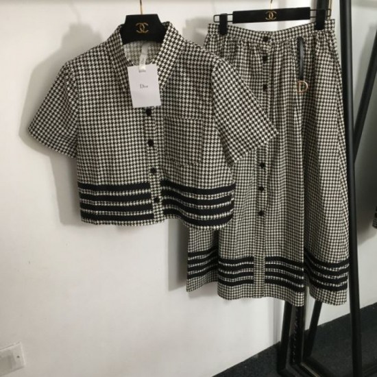 2024SS Top and Bottom Set DIOR Dior New Arrivals Lowest Price Sale 2024SS Top and Bottom Set DIOR Dior New Arrivals Lowest Price Sale