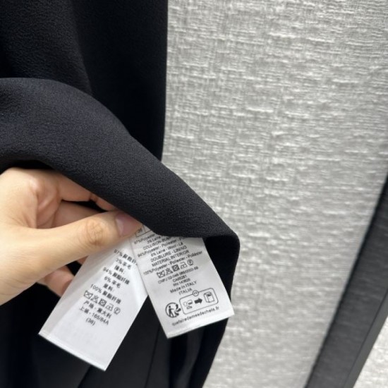 2024SS One Piece DIOR Dior Celebrities Get This Season 2024SS One Piece DIOR Dior Celebrities Get This Season