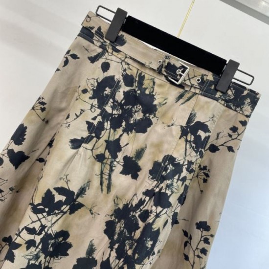2024SS Long Skirt DIOR with the latest and stylish logo 2024SS Long Skirt DIOR with the latest and stylish logo
