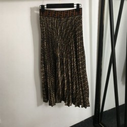 2024SS Long Skirt FENDI This is the one for this summer