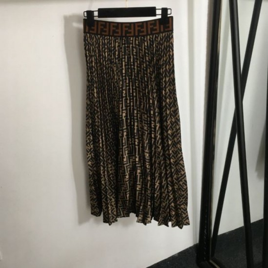 2024SS Long Skirt FENDI This is the one for this summer 2024SS Long Skirt FENDI This is the one for this summer