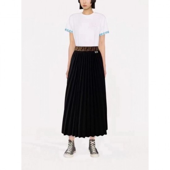 2024SS Long Skirt FENDI Featured Tops This Spring/Summer 2024SS Long Skirt FENDI Featured Tops This Spring/Summer